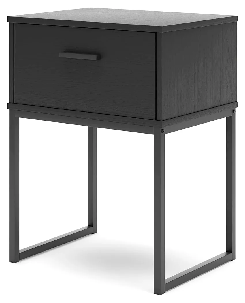 Socalle Queen Panel Headboard with Dresser and 2 Nightstands in Black
