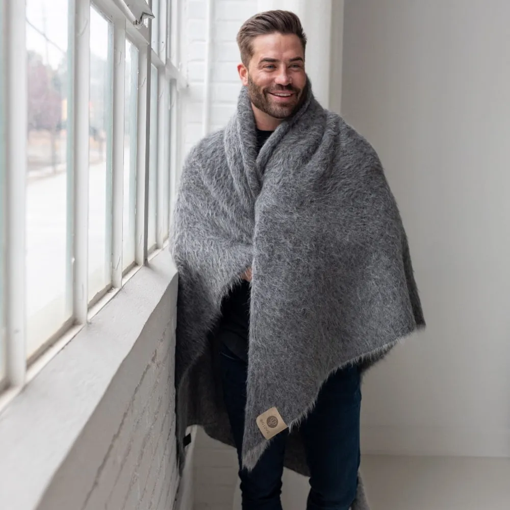 Suri | Black   Dark Gray